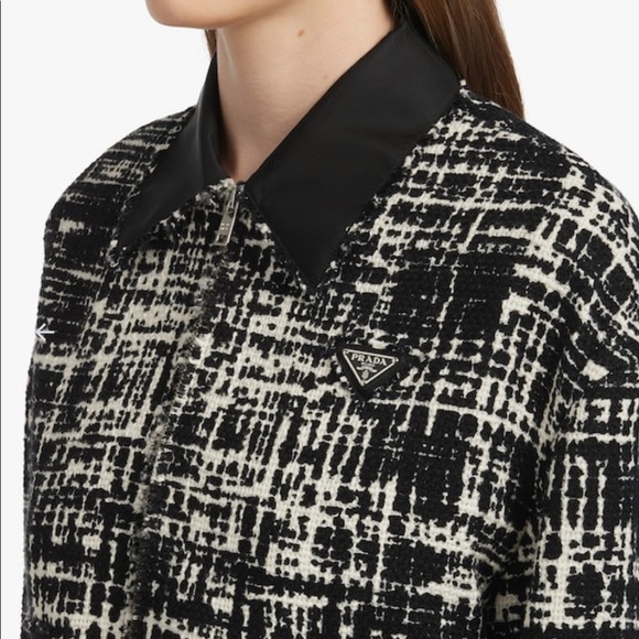 PRADA Printed fabric and Re-Nylon jacket - Picture 2 of 2